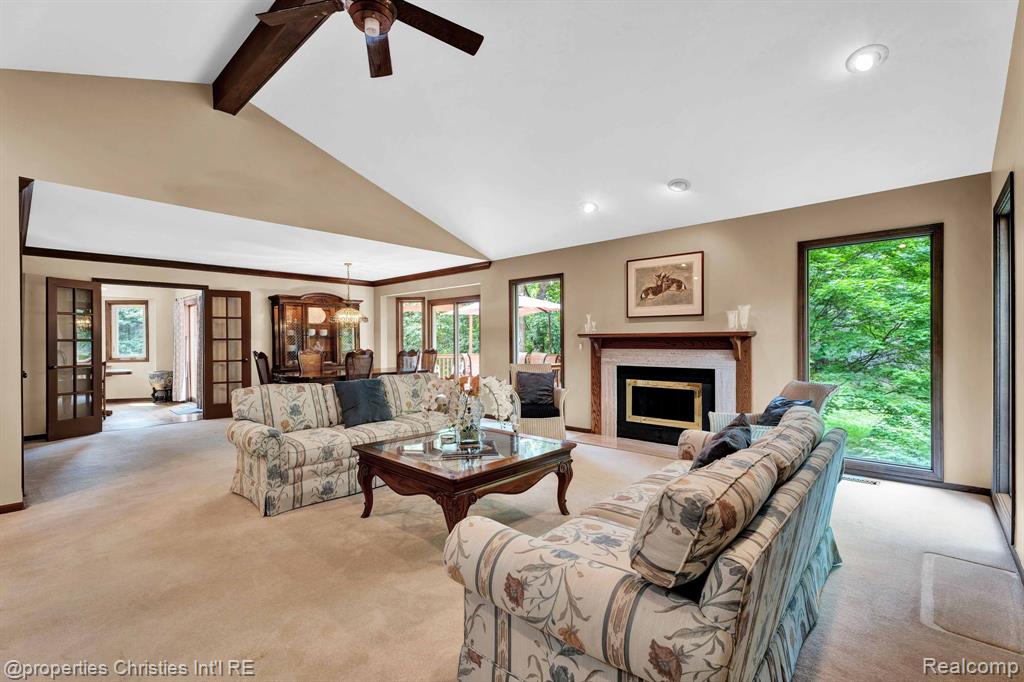 5641 SUSSEX Drive, Troy, MI 48098 — Photo 8