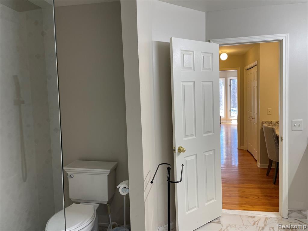 4765 Woodbine Circle S, West Bloomfield, MI 48323 — Photo 26