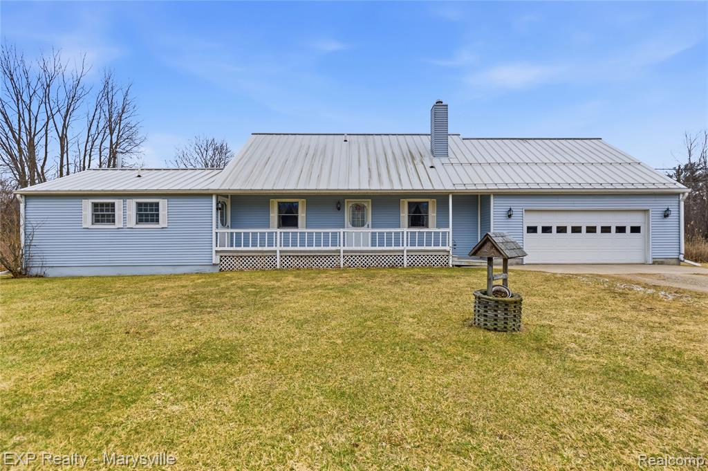 5265 Smiths Creek Road, Kimball, MI — Photo 2