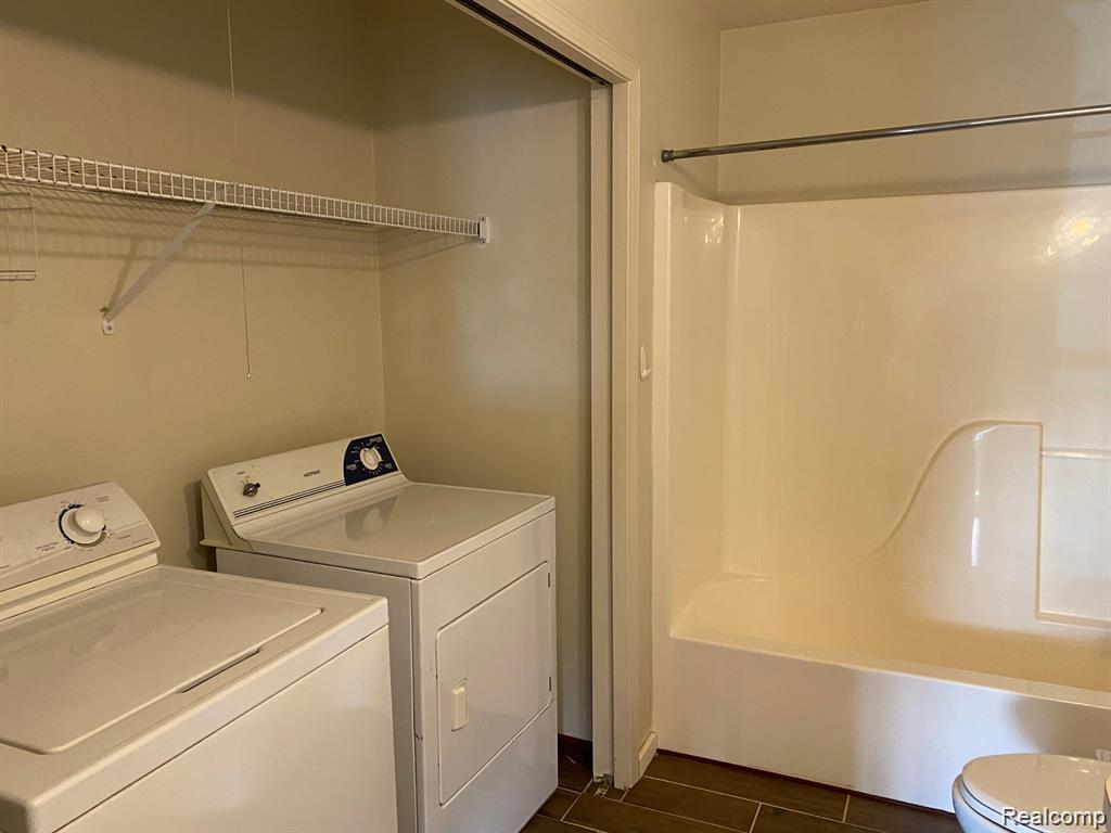 4762 Sherwood Circle, Canton, MI 48188 — Photo 25