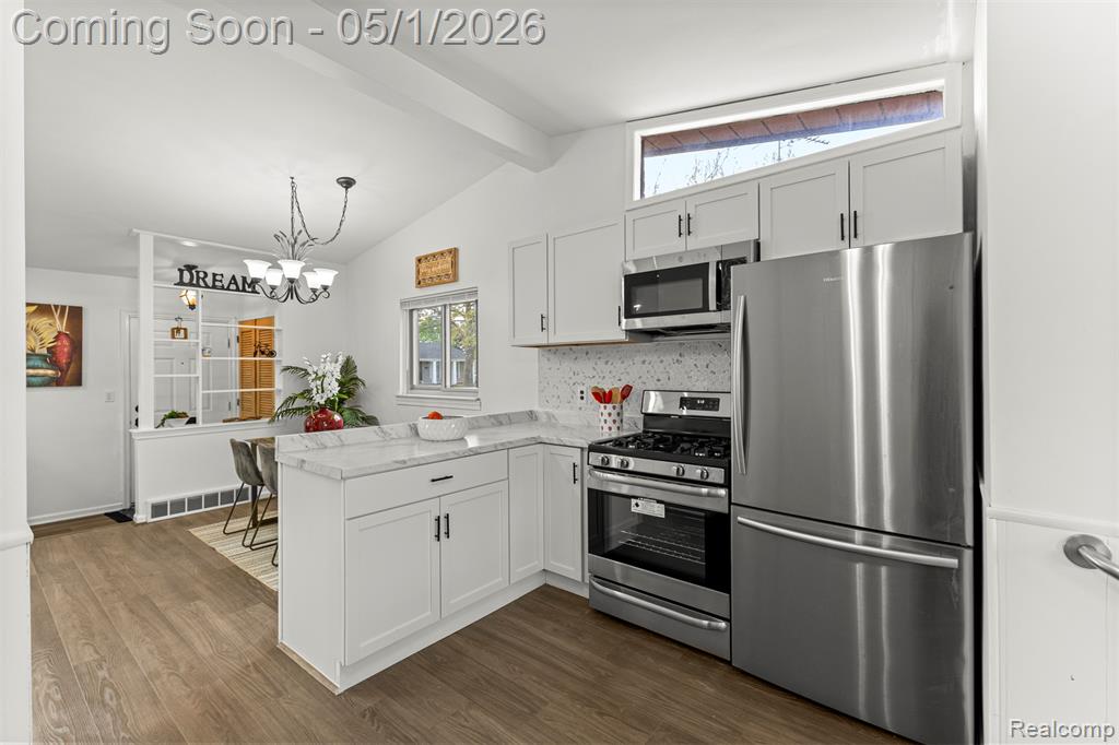 7370 Amboy Street, Dearborn Heights, MI 48127 — Photo 18