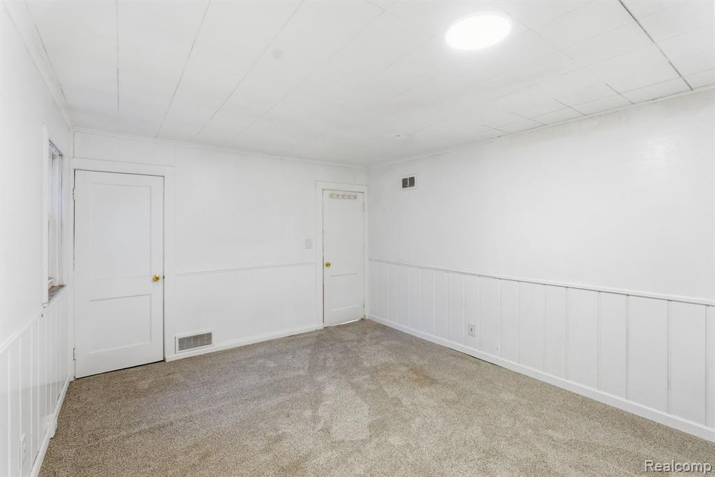 2419 Montana Avenue, Saginaw, MI 48601 — Photo 15
