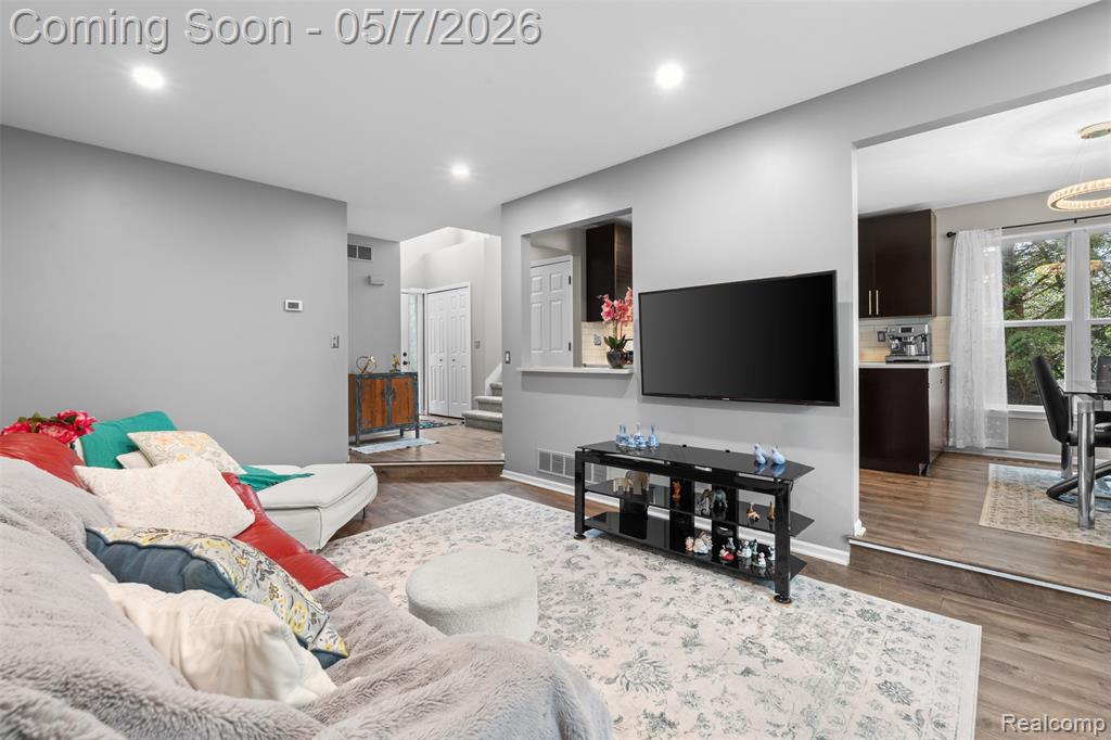 894 Natures Cove Court, Wixom, MI 48393 — Photo 11