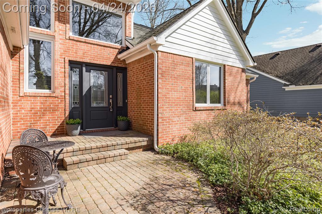 3160 W Ridge Court, Commerce Twp, MI 48390 — Photo 3