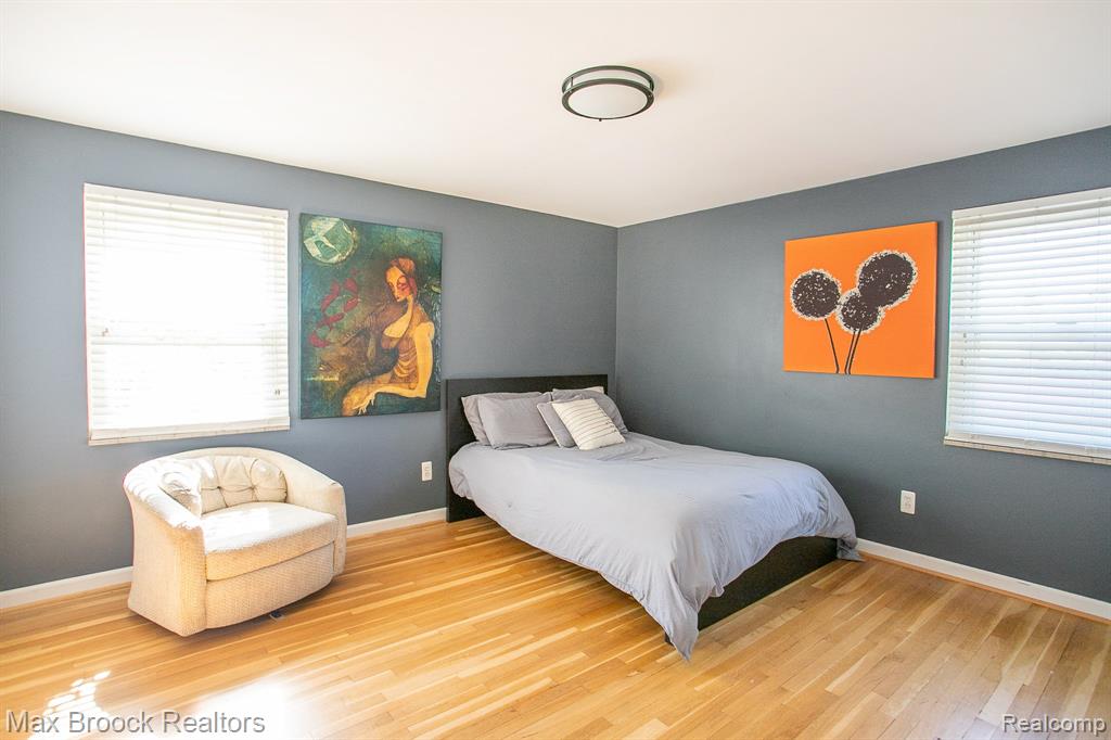 26015 ALLOR Avenue, Huntington Woods, MI — Photo 27