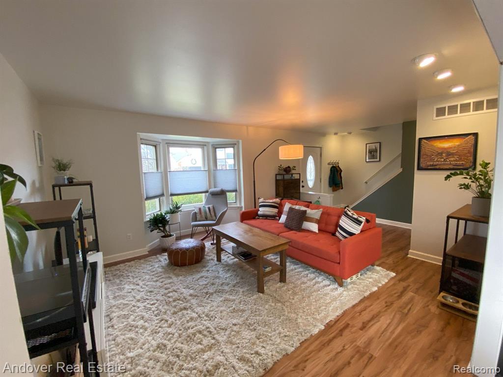 1142 CELINA Court, Canton, MI 48187 — Photo 6