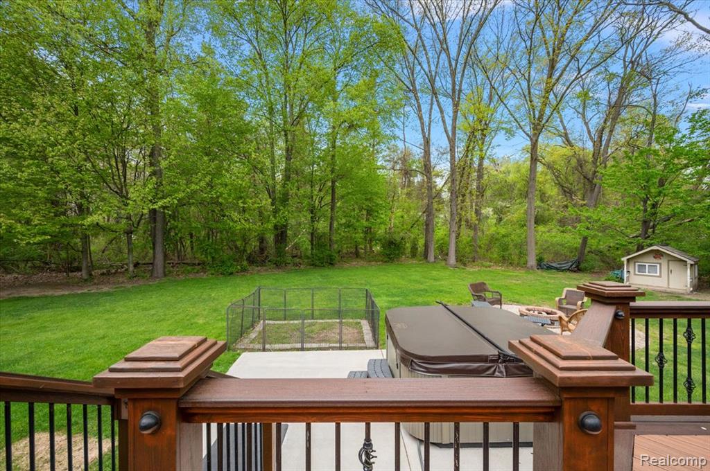 607 Salus Drive, Waterford, MI 48327 — Photo 43