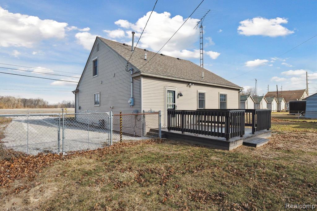 13611 S CUSTER Road Road, Dundee, MI 48131 — Photo 51