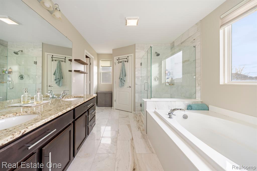 49159 Gaviota Lane, Macomb, MI 48044 — Photo 33