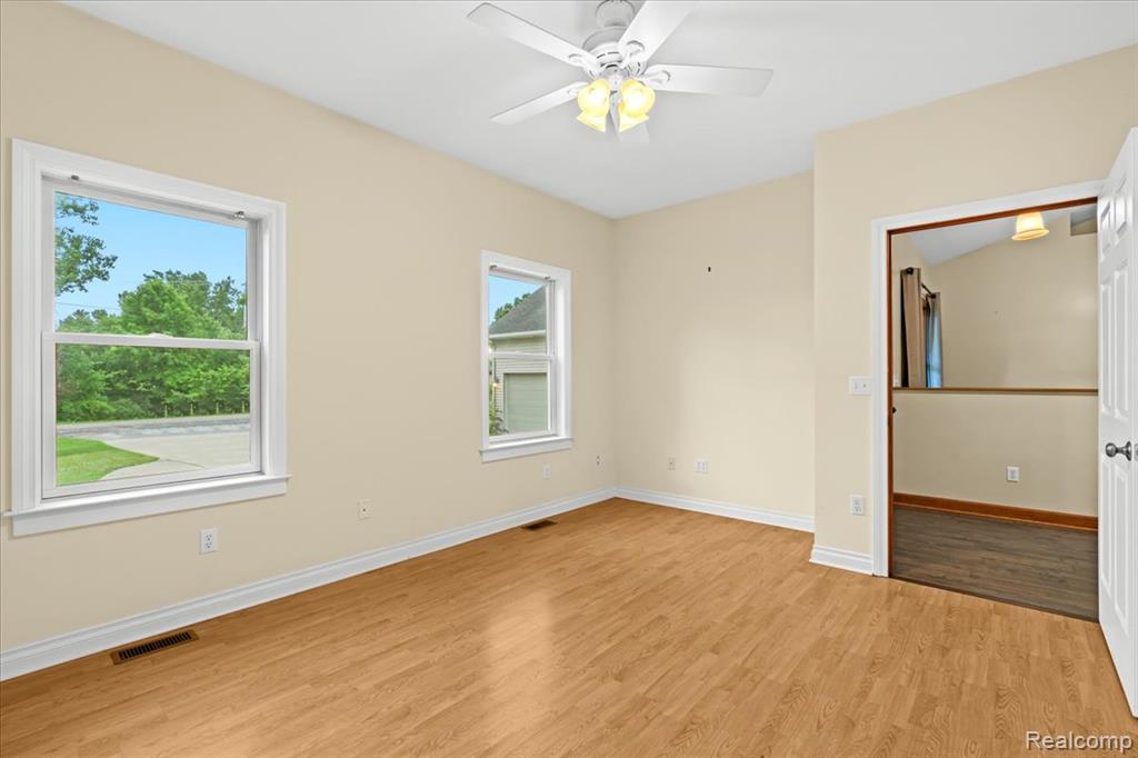 6318 MAPLE Avenue, Swartz Creek, MI 48473 — Photo 25