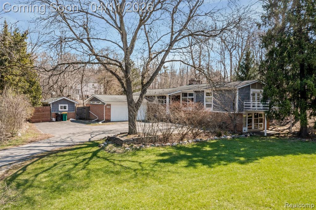32998 Biddestone Lane, Farmington, MI, 48334