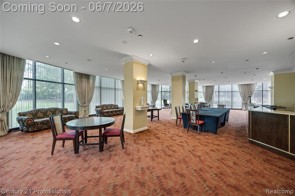 5000 Town Center, 2305, Southfield, MI 48075 — Photo 36