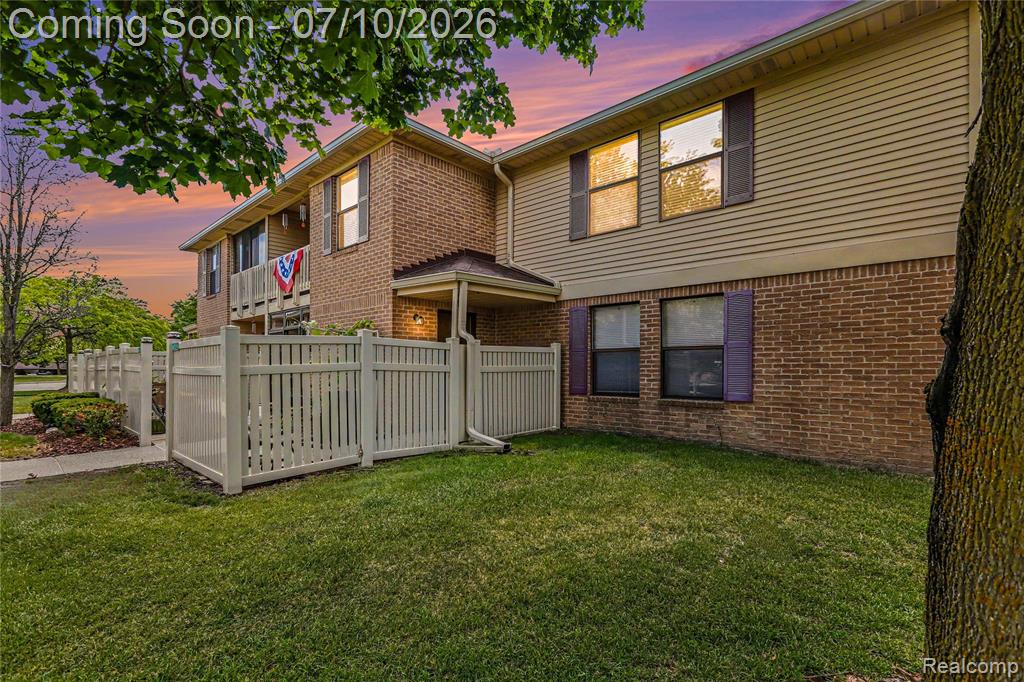 61154 Greenwood Drive, South Lyon, MI 48178 — Photo 2