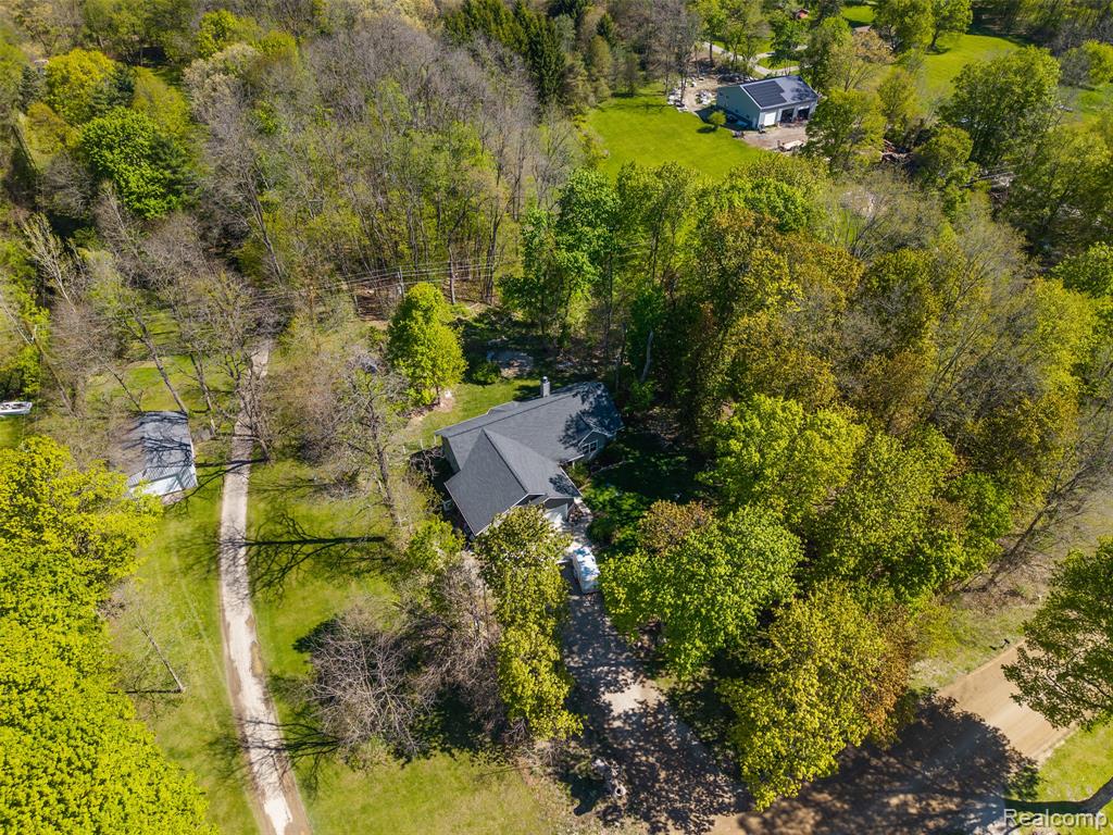8306 Foster Road, Clarkston, MI — Photo 39