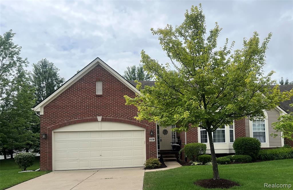 1128 Andover Circle, Commerce Twp, MI 48390 — Photo 26