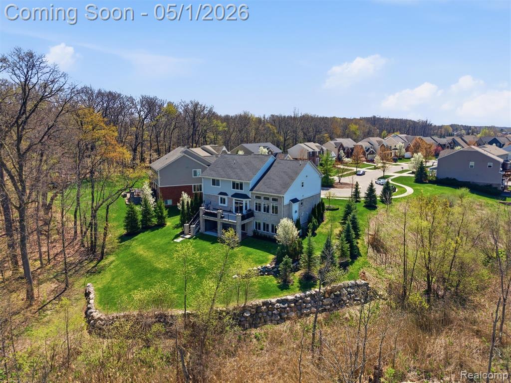 1450 Greythorne Drive, Lake Orion, MI — Photo 11