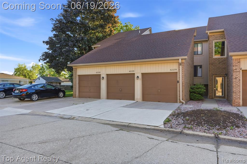 42374 Lochmoor Street, Clinton Twp, MI 48038 — Photo 44