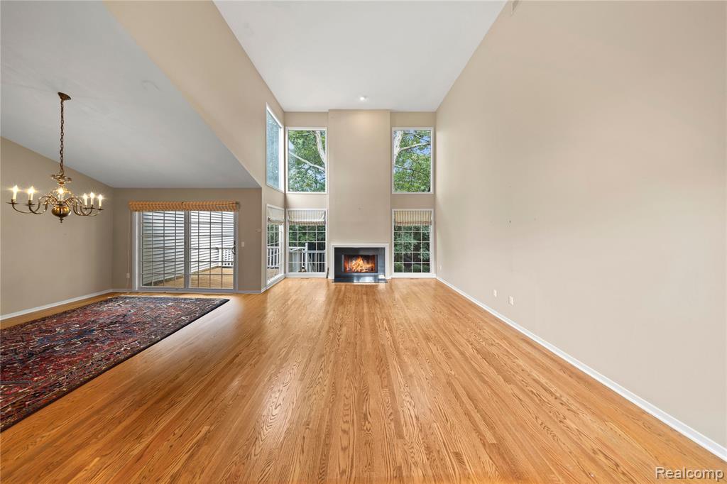 7277 Simsbury Drive, West Bloomfield, MI — Photo 12