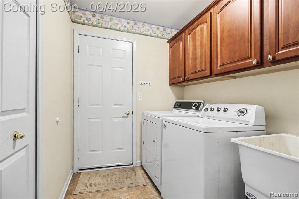 22840 Woodcreek Drive, Taylor, MI 48180 — Photo 23