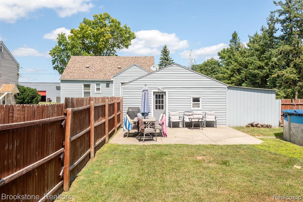 6235 DALLAS Street, Monroe, MI 48161 — Photo 19