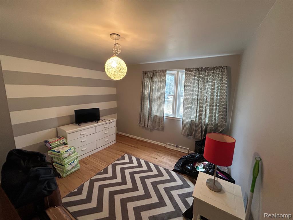 3084 CHARING CROSS Road, Ann Arbor, MI 48108 — Photo 18