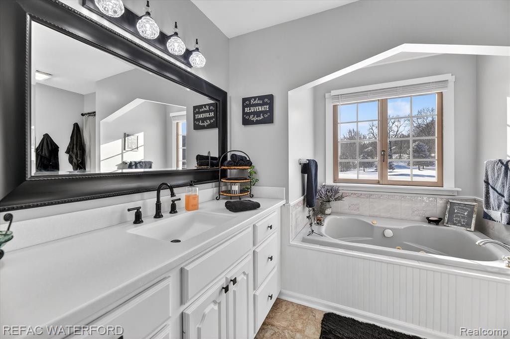 12687 Scott Road, Davisburg, MI 48350 — Photo 22
