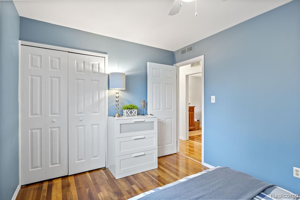 40740 ORANGELAWN Avenue, Plymouth, MI 48170 — Photo 14