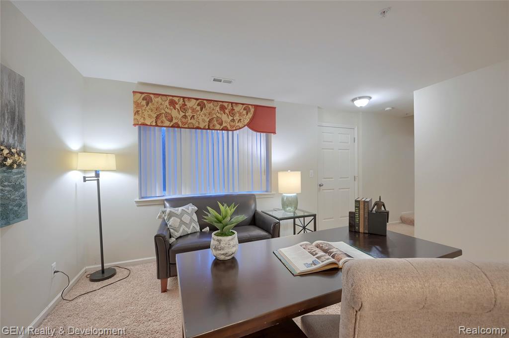 25636 PORTICO Lane, Novi, MI — Photo 21