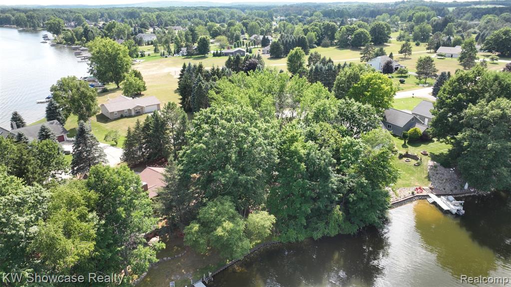 1033 Cantabrian Drive, Weidman, MI 48893 — Photo 4