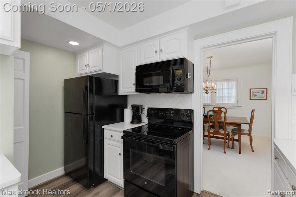656 S CHESTER Street S, Birmingham, MI 48009 — Photo 17
