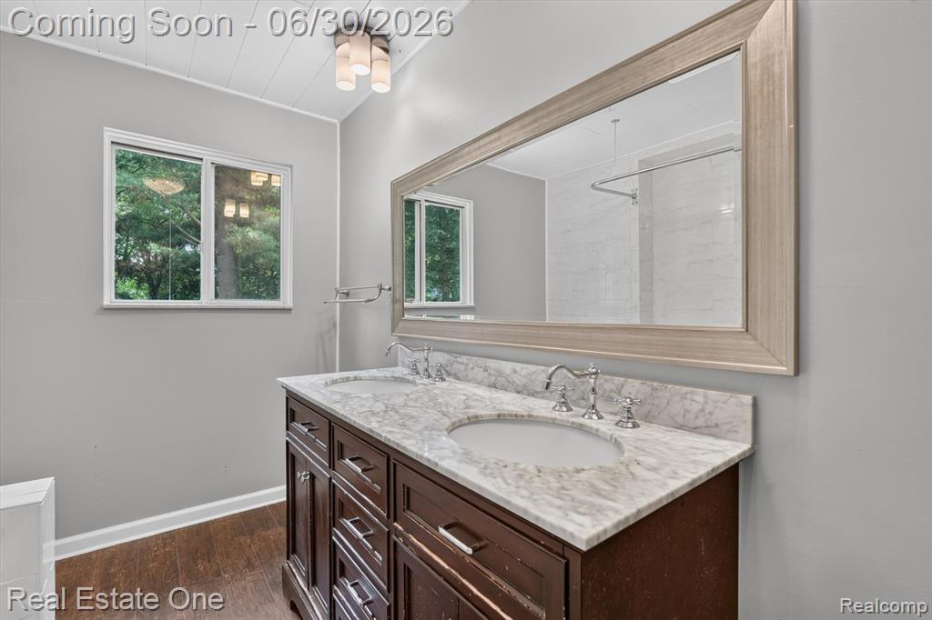 904 N Park Street, Highland, MI 48356 — Photo 27