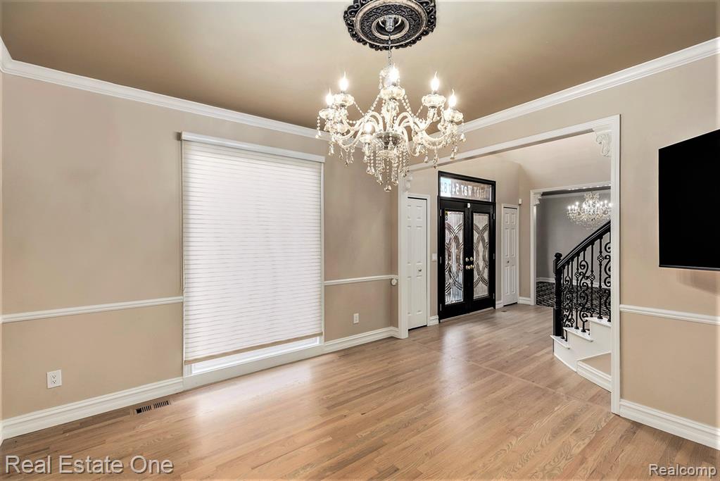 54782 Whitby Way, Shelby Twp, MI 48316 — Photo 8