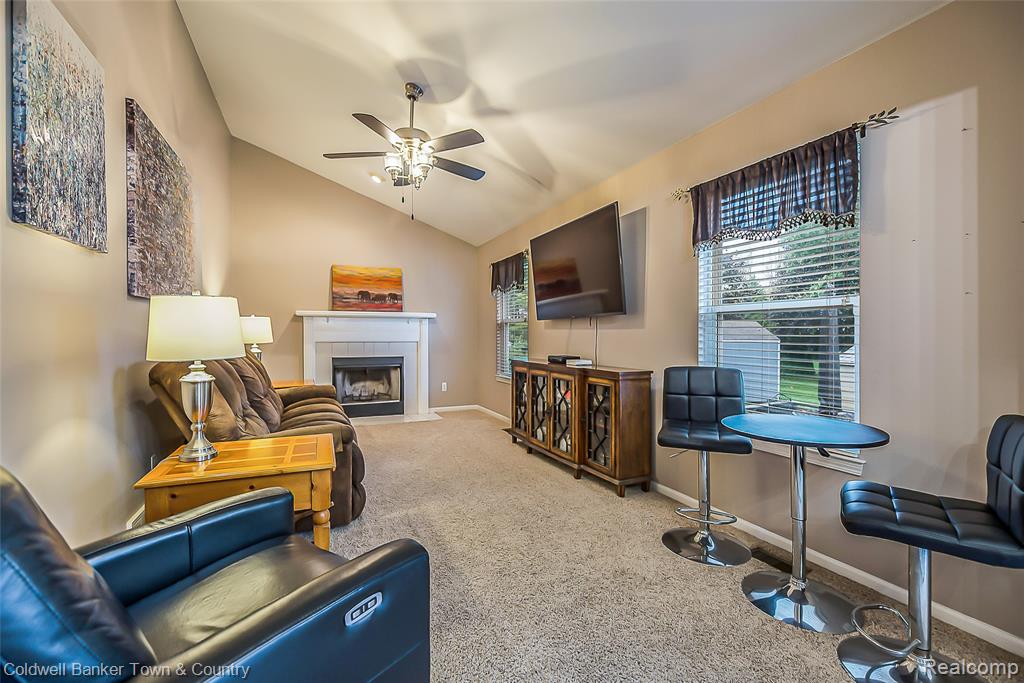 9305 Appleview Court, Brighton, MI 48116 — Photo 23