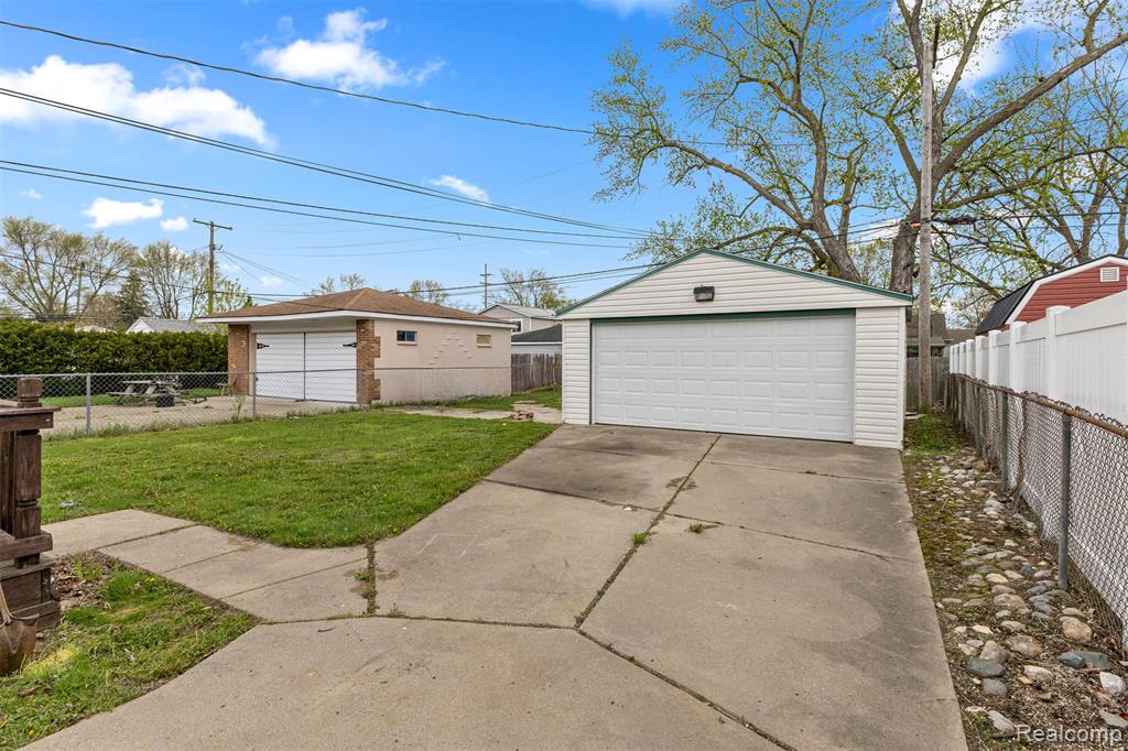 5629 Katherine Street, Dearborn Heights, MI 48125 — Photo 23