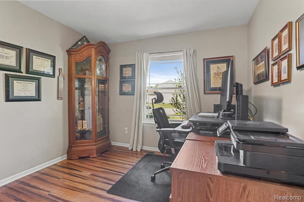 9450 SANDLEWOOD Court, Whitmore Lake, MI 48189 — Photo 29