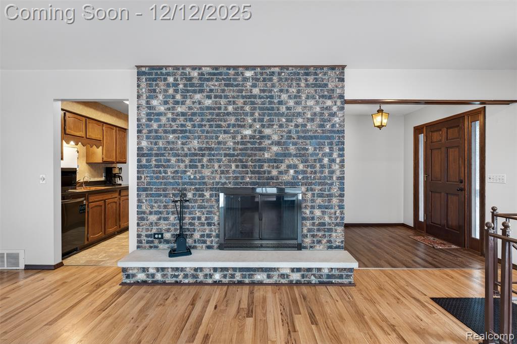 6347 Johnson Road, Flushing, MI 48433 — Photo 7