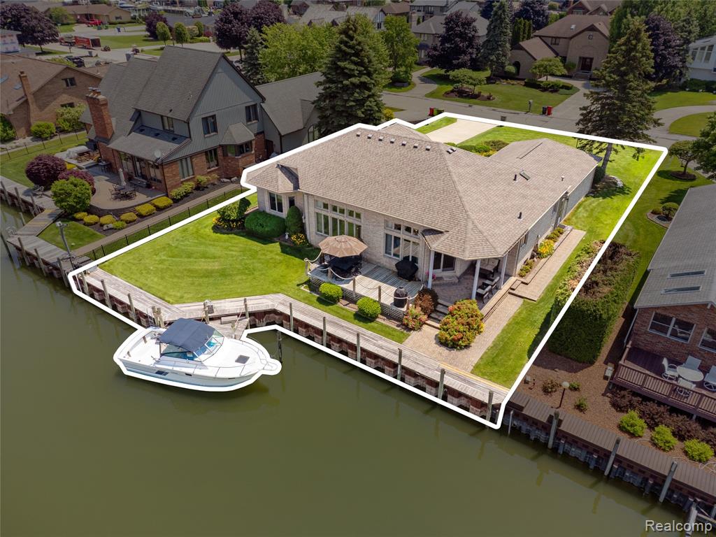 49539 Nautical Drive, Chesterfield, MI 48047 — Photo 3