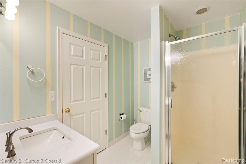 41671 SUDBURY, Novi, MI — Photo 44