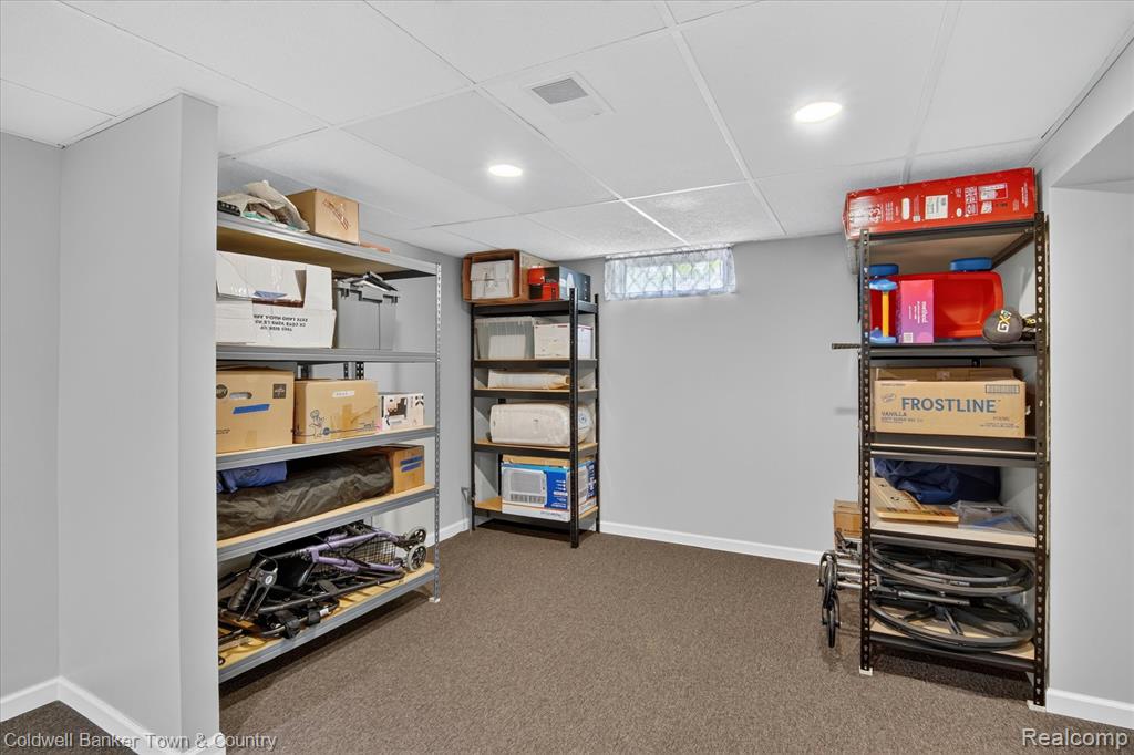 5619 Dogwood Street, Jackson, MI 49201 — Photo 34
