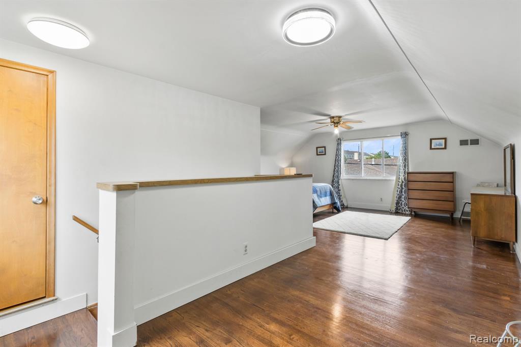 4117 CALHOUN Street, Dearborn, MI 48126 — Photo 9