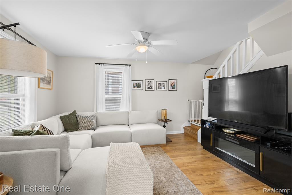 415 Taylor Avenue, Rochester, MI 48307 — Photo 8