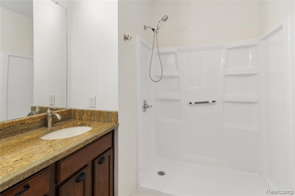 2065 Pinecroft Drive, Canton, MI 48188 — Photo 12