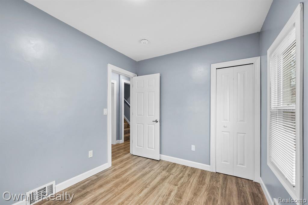 7335 Maple Street, Dearborn, MI 48126 — Photo 15
