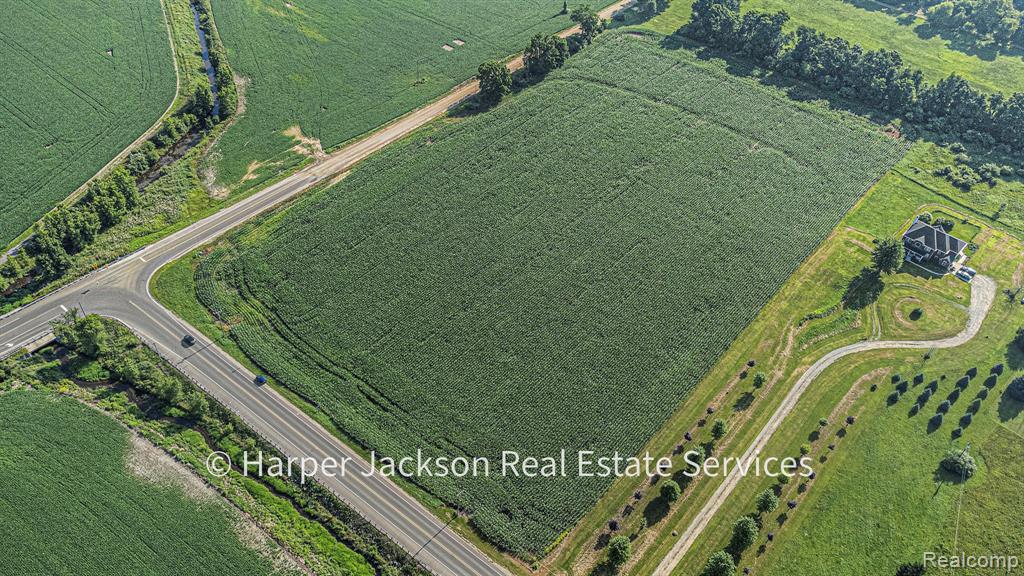 00 Fowlerville, Fowlerville, MI 48836 — Photo 5