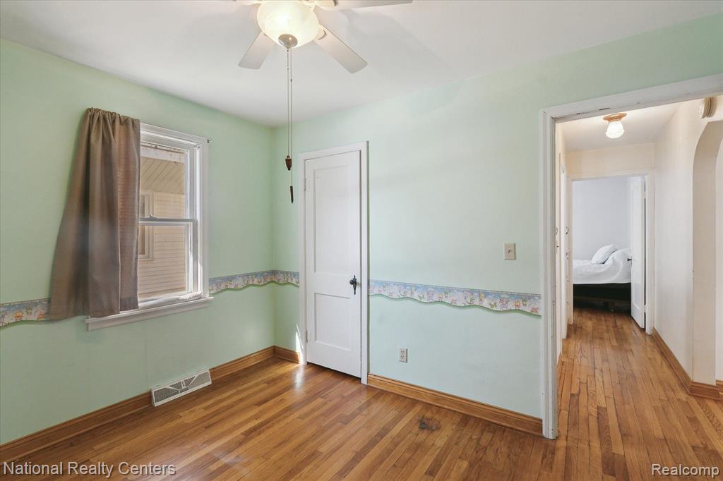 4955 WEBER Street, MI — Photo 26