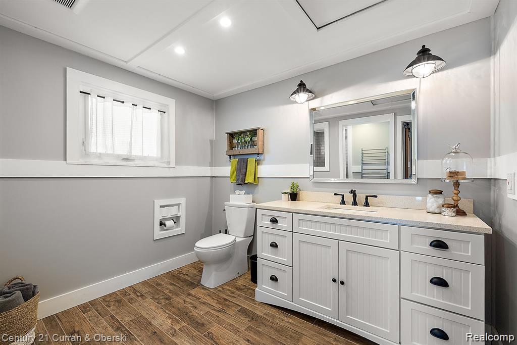 222 Ackerson Lake Drive, Jackson, MI 49201 — Photo 15