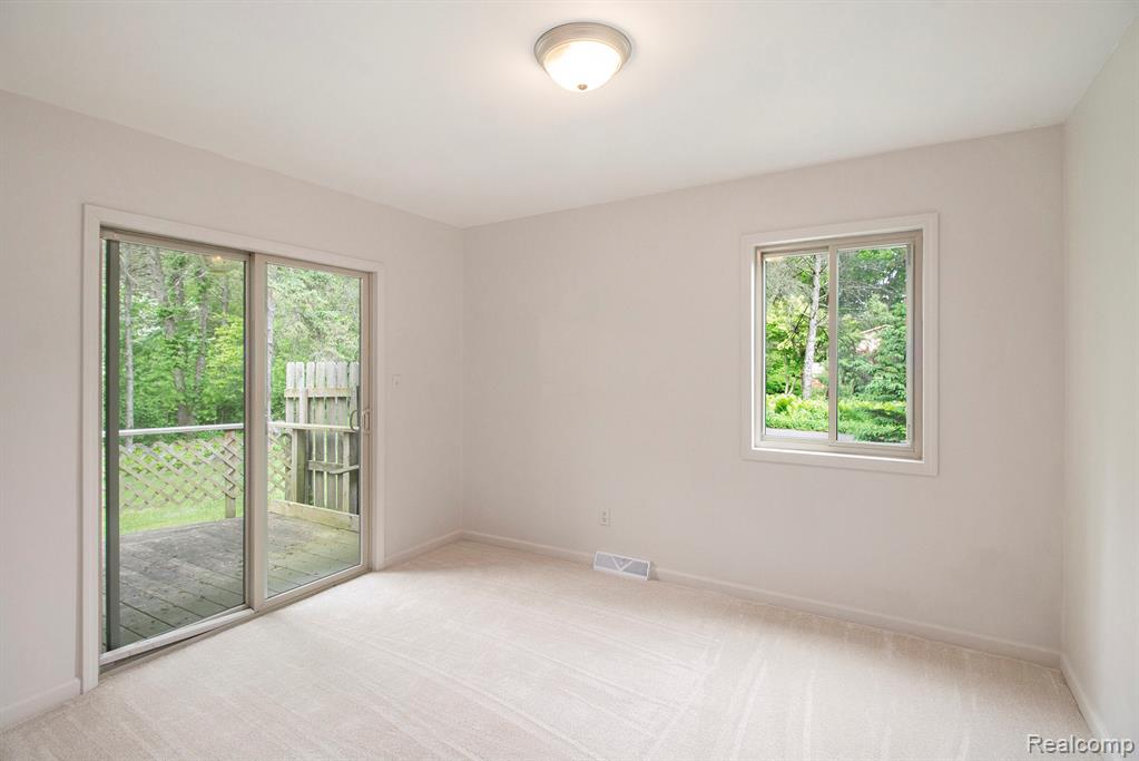 7831 Caberfae Trail, Clarkston, MI 48348 — Photo 12