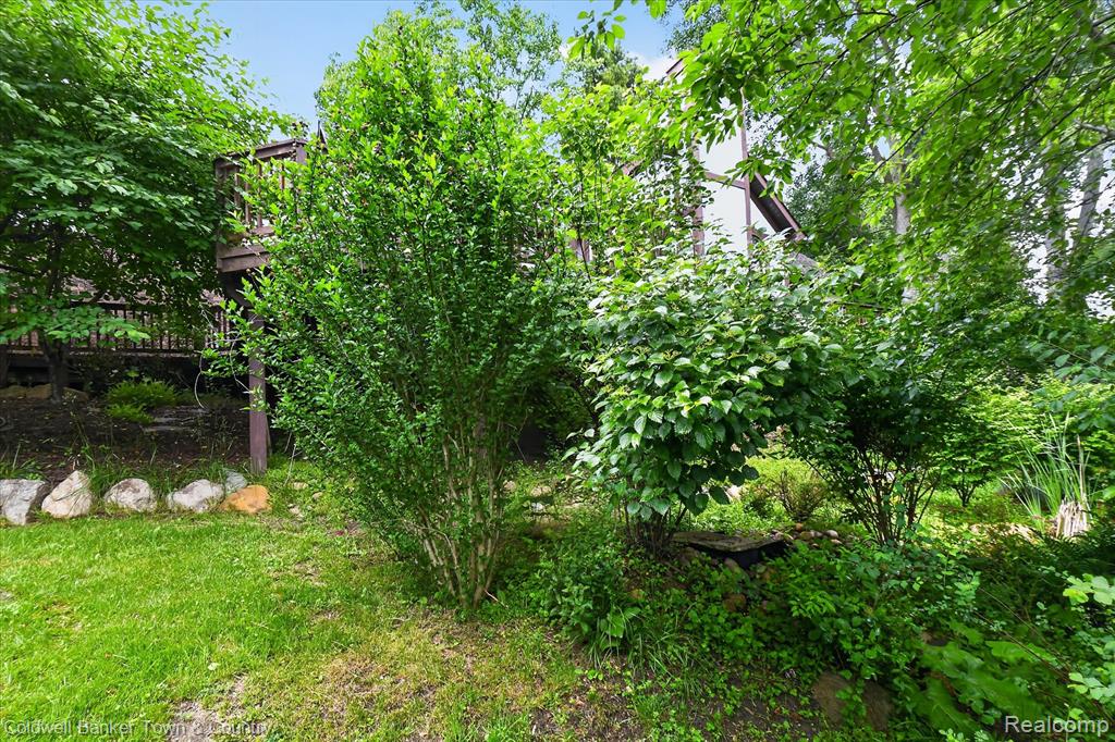 6656 Snowshoe Lane, Brighton, MI 48116 — Photo 45