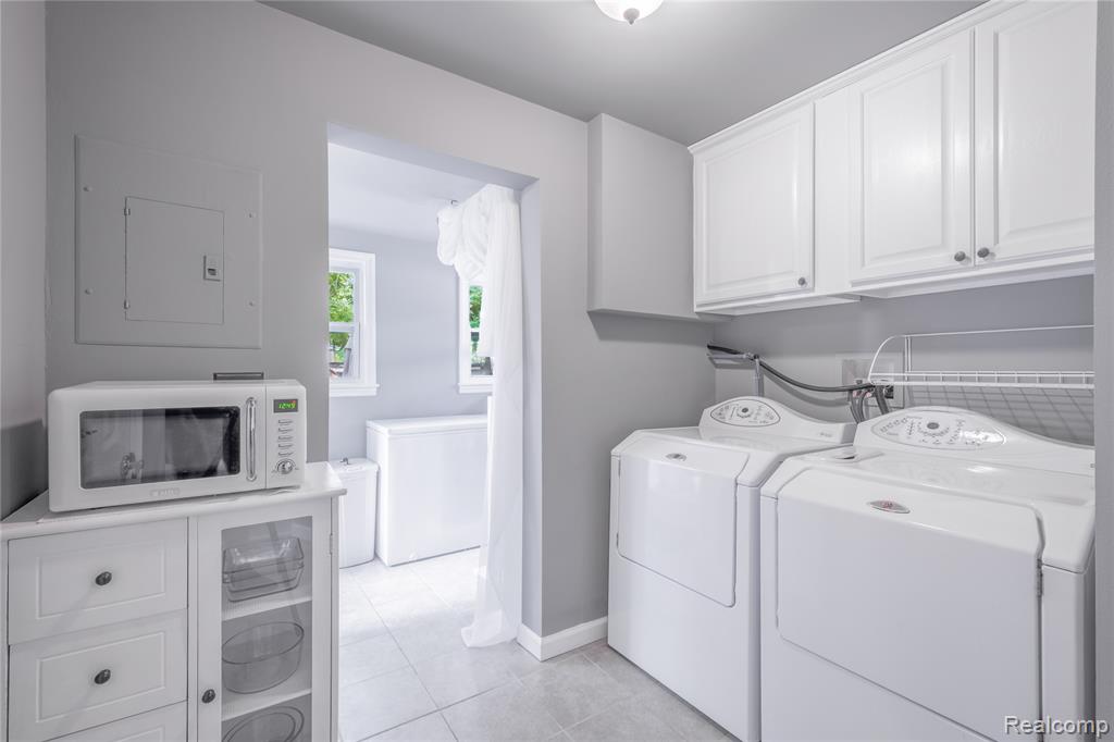 108 S Church Street, Byron, MI 48418 — Photo 15