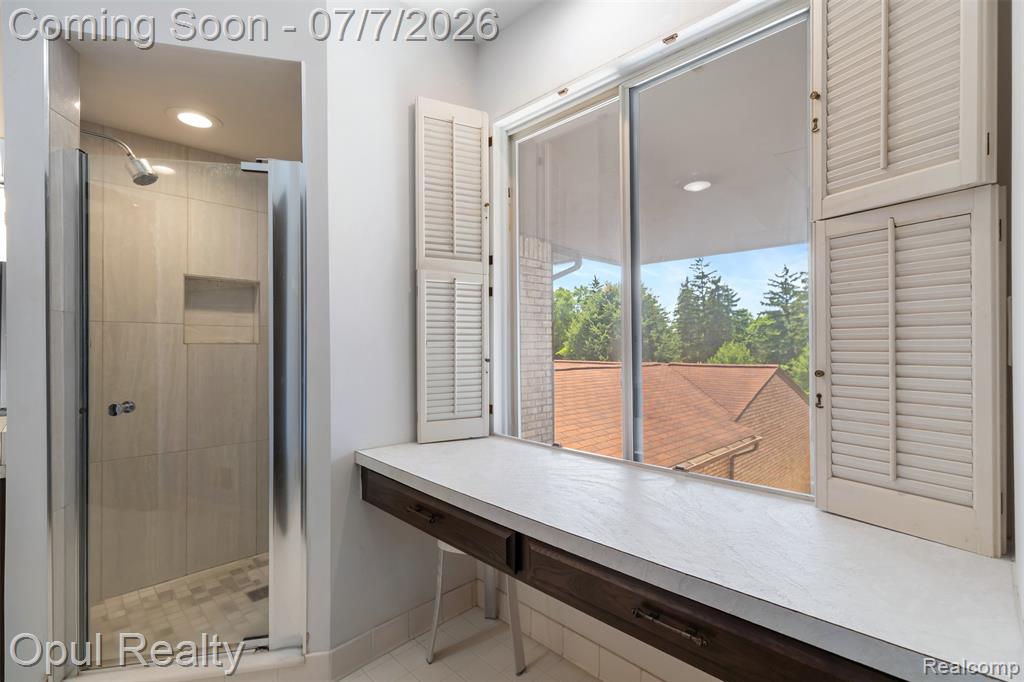 3961 Chablis Street, West Bloomfield, MI 48323 — Photo 32